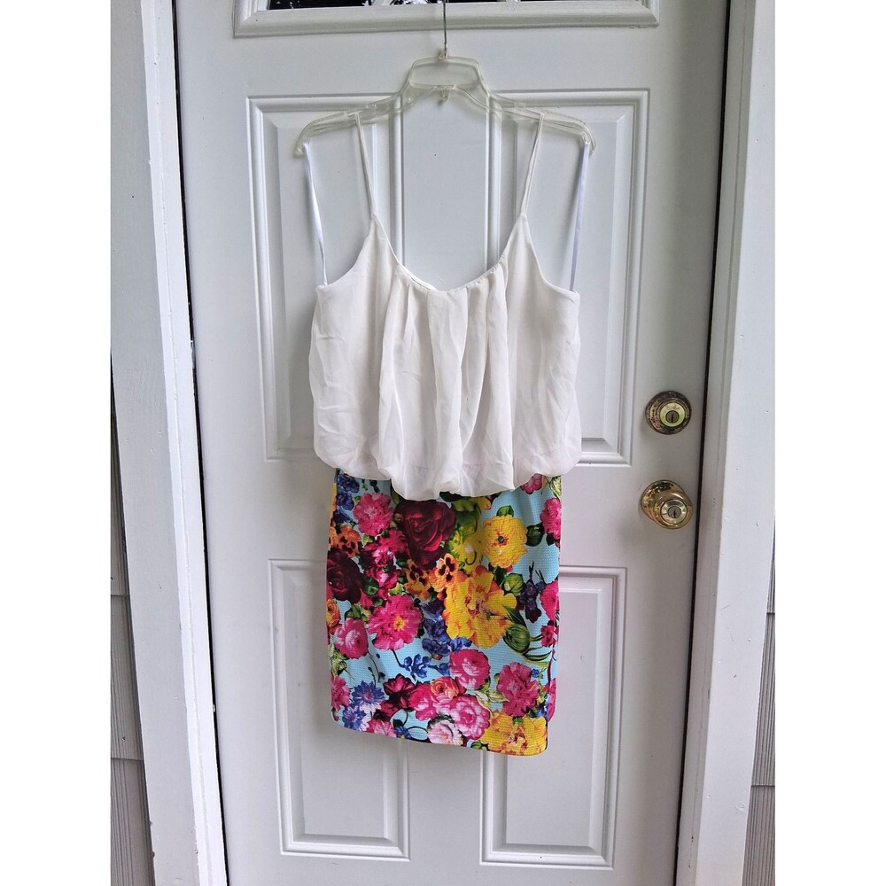 296 Women's Floral Print Mini Dress with White Tank Top 2X Deb